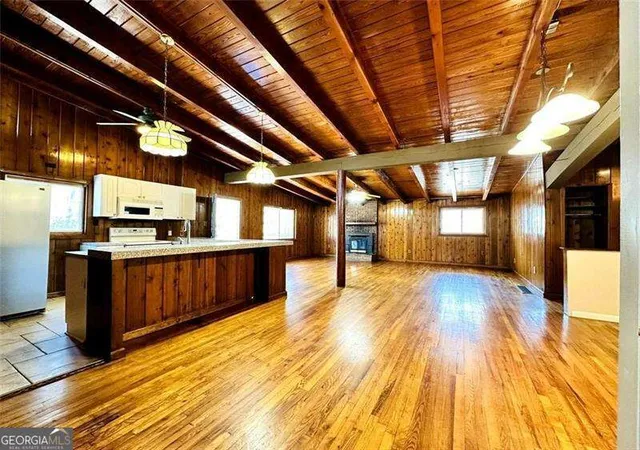 Photo 3 of Single family home for sale at 504 N Little Victoria Rd, Woodstock, GA 30189 | MLS# 10820331 | Listing updated on 2026-08-20