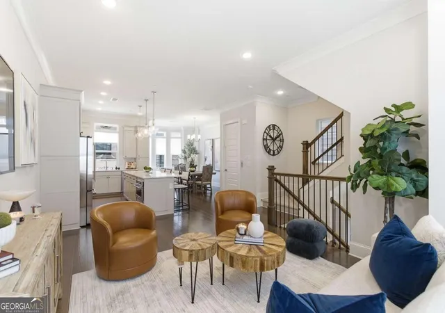image of 619 Broadview Ter Ne, Atlanta, GA 30324 | MLS# 10779678