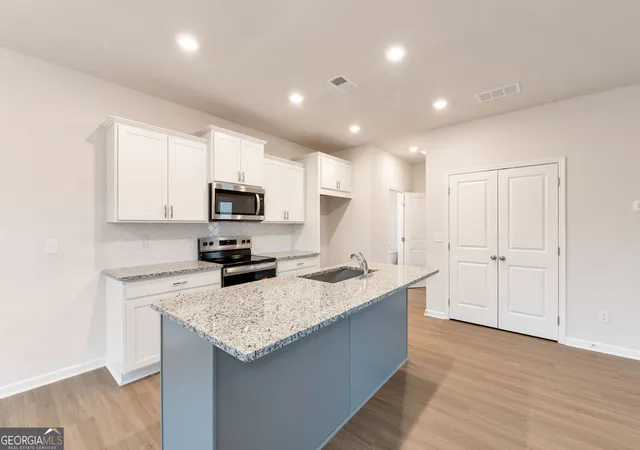 Photo 2 of Single family home for sale at 160 Millers Ln, Calhoun, GA 30701 | MLS# 10799535 | Listing updated on 2026-09-14