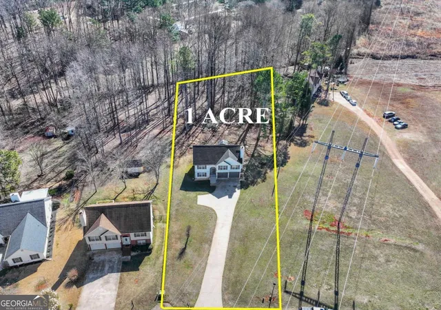 Photo 4 of Single family home for sale at 7235 Ironwood Dr, Gainesville, GA 30507 | MLS# 10693930 | Listing updated on 2026-09-19
