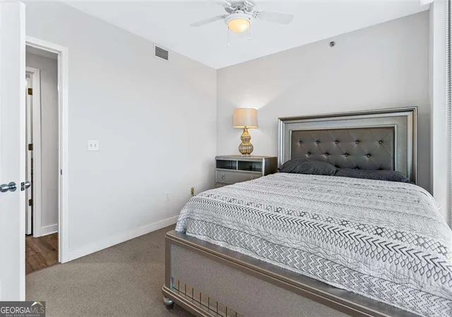 Photo 3 of Condo for sale at 3338 Peachtree Rd Ne #702, Atlanta, GA 30326 | MLS# 10742218 | Listing updated on 2026-09-23
