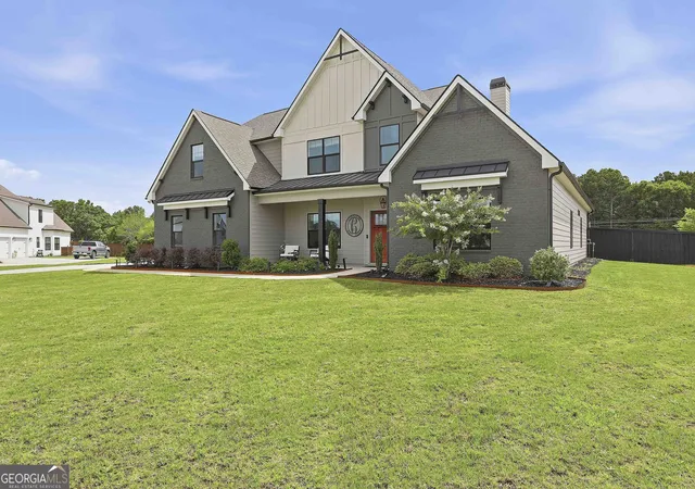 Photo 1 of Sale Pending at 43 Sumner Way, Senoia, GA 30276 | MLS# 10790010 | Listing updated on 2026-09-28