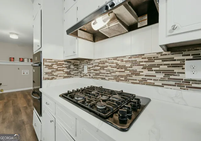 3rd image of 3444 Linecrest Rd, Ellenwood, GA 30294 | MLS# 10810168