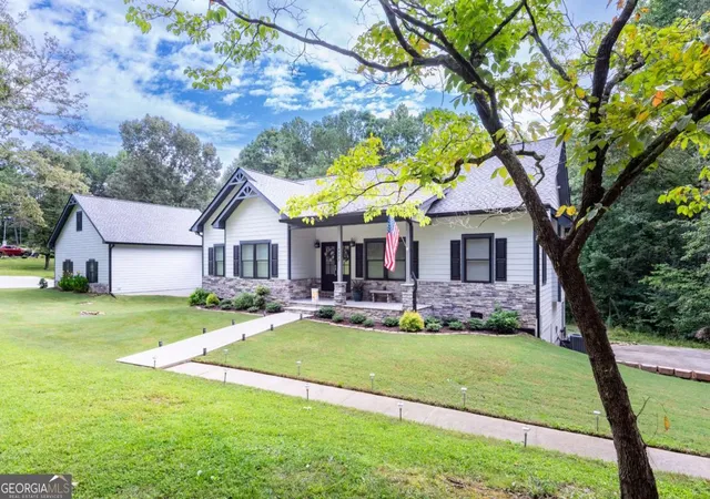Photo 2 of Single family home for sale at 4973 Yukon Rd, Ellijay, GA 30536 | MLS# 10825654 | Listing updated on 2026-09-11