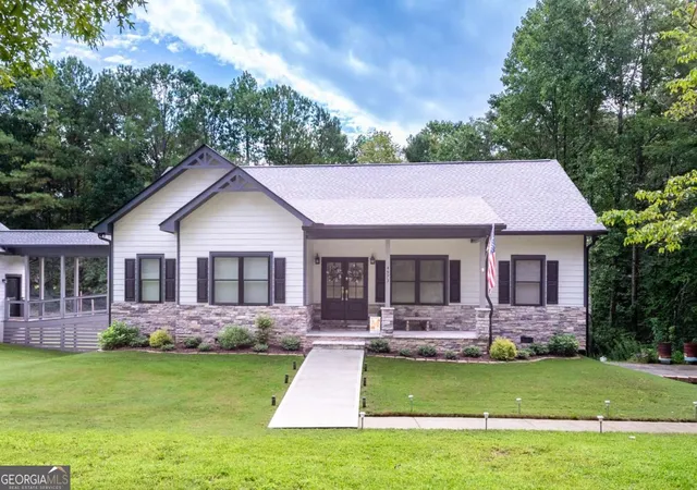 Photo 3 of Single family home for sale at 4973 Yukon Rd, Ellijay, GA 30536 | MLS# 10825654 | Listing updated on 2026-09-28