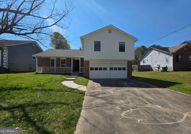 Photo 1 of Single family home for sale at 635 Catrina Ct, Stone Mountain, GA 30087 | MLS# 10794990 | Listing updated on 2026-07-24