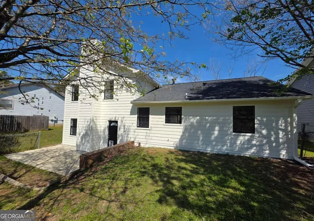 Photo 3 of Single family home for sale at 635 Catrina Ct, Stone Mountain, GA 30087 | MLS# 10794990 | Listing updated on 2026-07-24