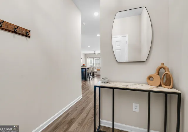 Photo 4 of Townhouse for sale at 2893 Royal Heights Dr, Atlanta, GA 30318 | MLS# 10835100 | Listing updated on 2026-09-11