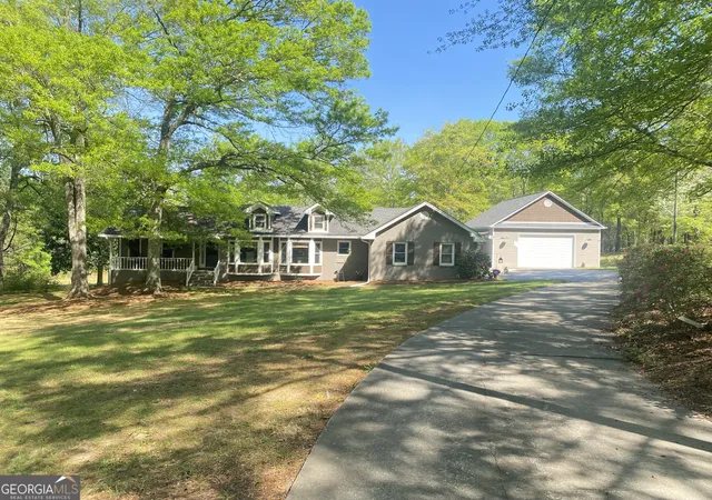 1st image of 848 Still Rd, Lawrenceville, GA 30045 | MLS# 10810037