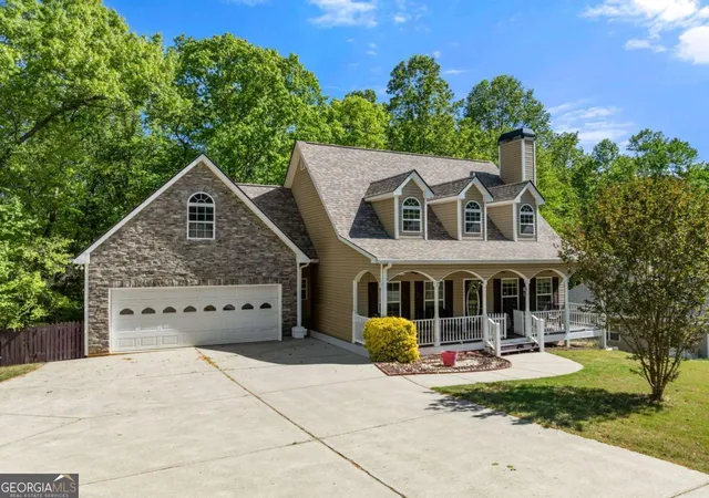 Photo 2 of Single family home for sale at 95 Oak Crk Way, Dawsonville, GA 30534 | MLS# 10742245 | Listing updated on 2026-08-17