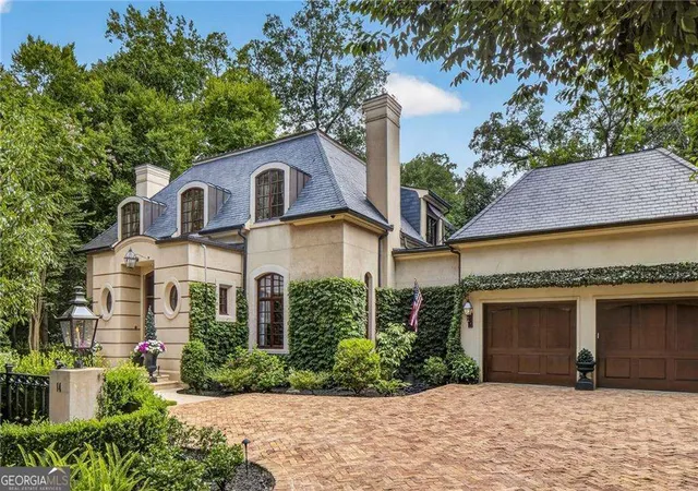 Photo 1 of Single family home for sale at 675 W Paces Fry #14 Rd Nw #14, Atlanta, GA 30327 | MLS# 10809059 | Listing updated on 2026-09-09