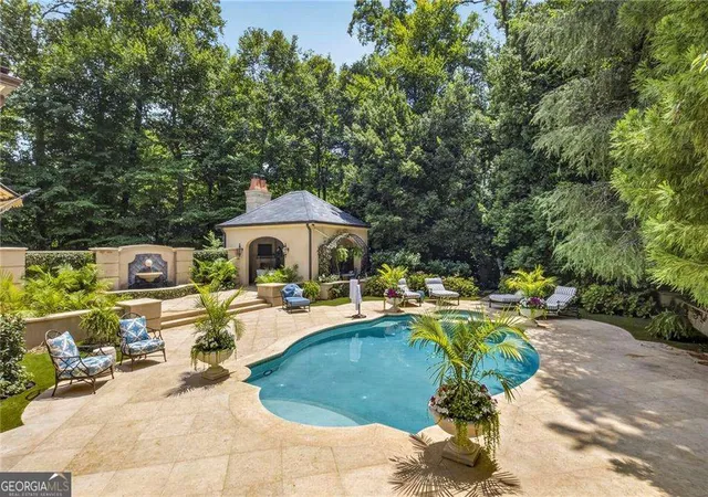 Photo 3 of Single family home for sale at 675 W Paces Fry #14 Rd NW #14, Atlanta, GA 30327 | MLS# 10809059 | Listing updated on 2026-09-09