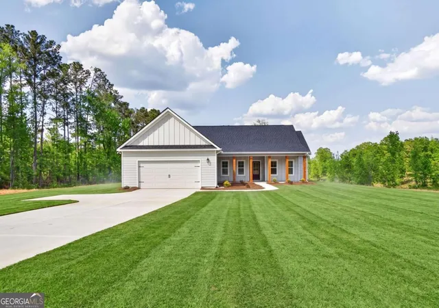 Photo 3 of Single family home for sale at 490 Bohannon Rd #1, Grantville, GA 30220 | MLS# 10806853 | Listing updated on 2026-09-06