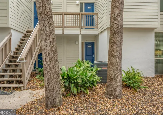 2nd image of 1175 N Beachview Dr, Jekyll Island, GA 31527