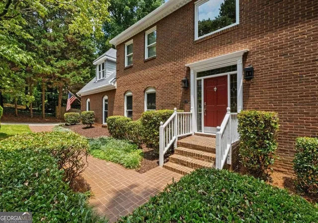 Photo 1 of Single family home for sale at 4692 Monticello Cir, Marietta, GA 30066 | MLS# 10799334 | Listing updated on 2026-08-26