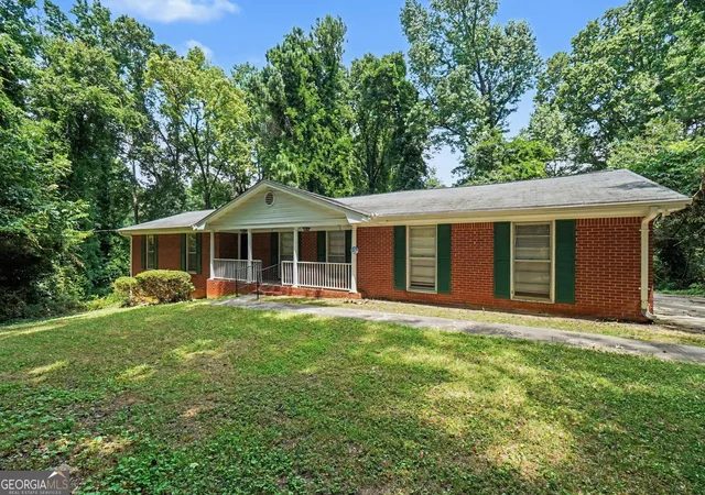 Homes for sale in Douglasville, GA | 3706 Sullivan Dr, Douglasville, GA 30135 | MLS# 10798908
