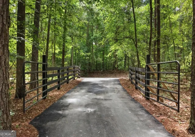 Photo 3 of Single family home for sale at 1130 Swords Trl, Buckhead, GA 30625 | MLS# 10797631 | Listing updated on 2026-08-10