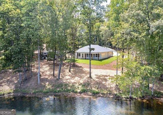 Photo 3 of Sale Pending at 130 N Stewart Ln, Griffin, GA 30224 | MLS# 10831263 | Listing updated on 2026-08-27