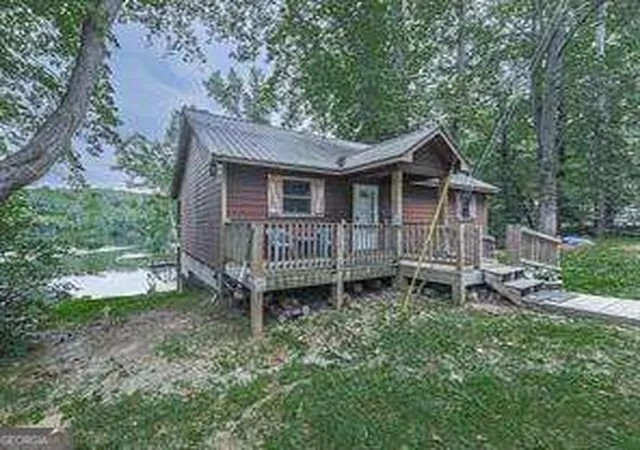 3rd image of 688 Twin Mountain Lake Dr, Talking Rock, GA 30175 | MLS# 10831732