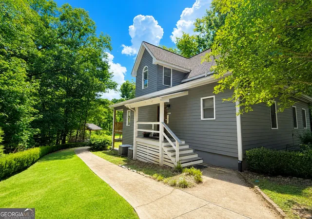 Photo 2 of Single family home for sale at 1070 Apalachee Woods Trl, Buckhead, GA 30625 | MLS# 10729800 | Listing updated on 2026-09-06
