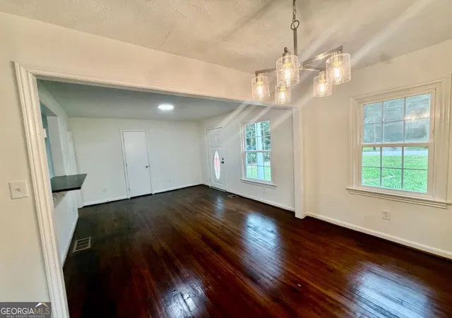 Photo 3 of Single family home for sale at 1708 Jobeth Ave Se, Atlanta, GA 30316 | MLS# 10794141 | Listing updated on 2026-09-18