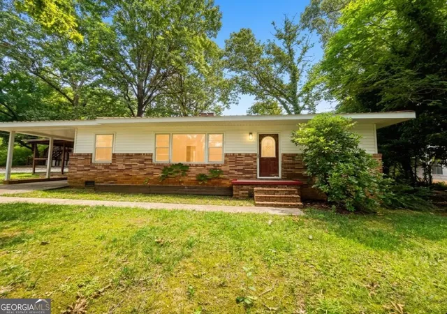 Photo 2 of Single family home for sale at 151 Tiny Ridge Dr, Cornelia, GA 30531 | MLS# 10834509 | Listing updated on 2026-10-08