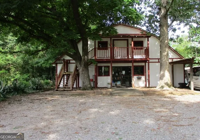 Photo 3 of Single family home for sale at 151 Tiny Ridge Dr, Cornelia, GA 30531 | MLS# 10834509 | Listing updated on 2026-10-08