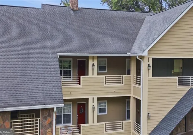 2nd image of 92 Gleneagle Ct #302B, Clayton, GA 30525 | MLS# 10827559