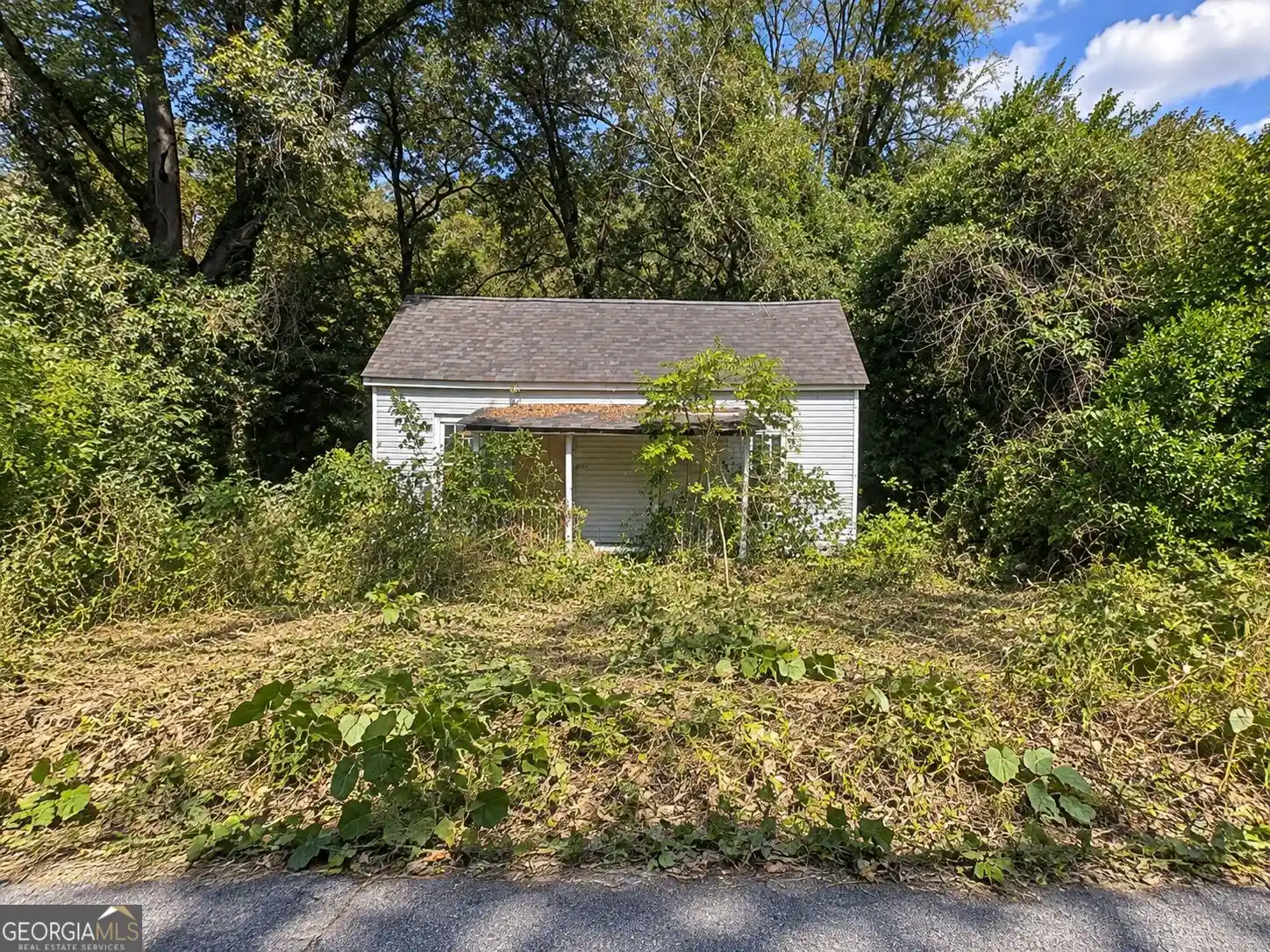 Photo 1 of Single family home for sale at 4075 Brookdale Ave, Macon, GA 31204 | MLS# 10875486 | Listing updated on 2026-10-20