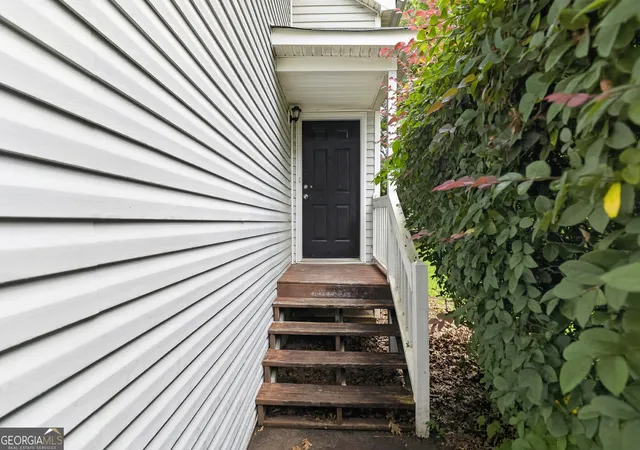 Photo 2 of Single family home for sale at 1024 Abercorn Wy, Douglasville, GA 30134 | MLS# 10789071 | Listing updated on 2026-09-10