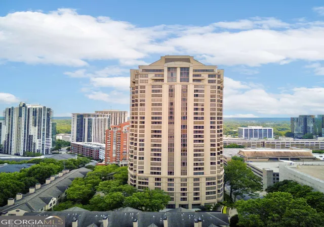 Homes for sale in Atlanta, GA | 3475 Oak Valley Rd Ne #2150, Atlanta, GA 30326 | MLS# 10791725