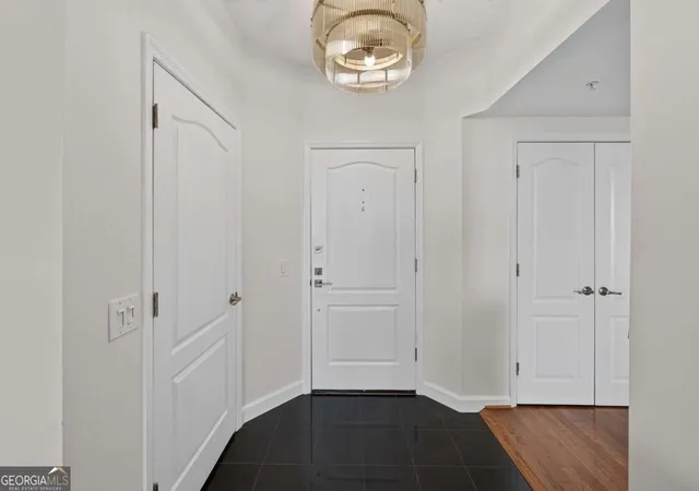 Homes for sale in Atlanta, GA | 3475 Oak Valley Rd Ne #2150, Atlanta, GA 30326 | MLS# 10791725