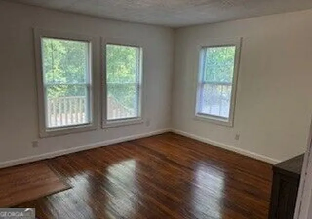 3rd image of 720 Baker St, Macon, GA 31217 | MLS# 10832089