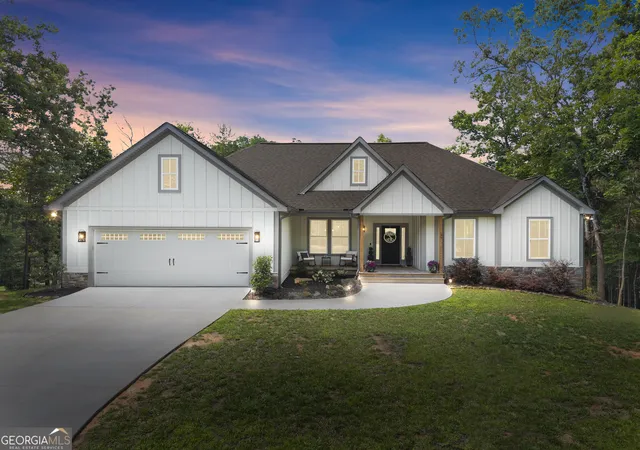 Photo 2 of Single family home for sale at 35 Chimney Ln, Cleveland, GA 30528 | MLS# 10784311 | Listing updated on 2026-08-04