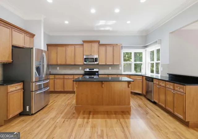 Photo 3 of Single family home for sale at 128 Fern Park Dr, Dawsonville, GA 30534 | MLS# 10825838 | Listing updated on 2026-09-05