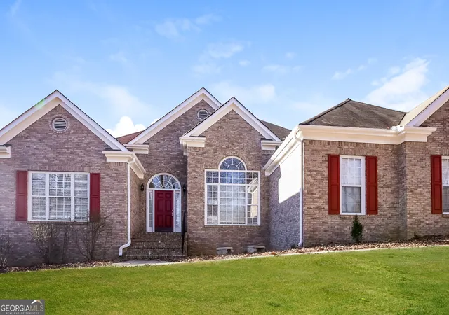 Photo 1 of Single family home for sale at 1870 Dartford Way, Hoschton, GA 30548 | MLS# 10770574 | Listing updated on 2026-10-02