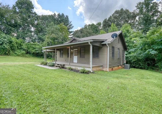 3rd image of 723 Bugscuffle Road, Hiawassee, GA 30546 | MLS# 10819577