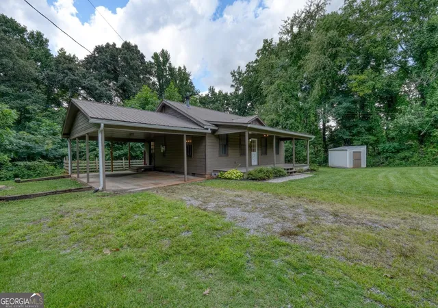 4th image of 723 Bugscuffle Road, Hiawassee, GA 30546 | MLS# 10819577