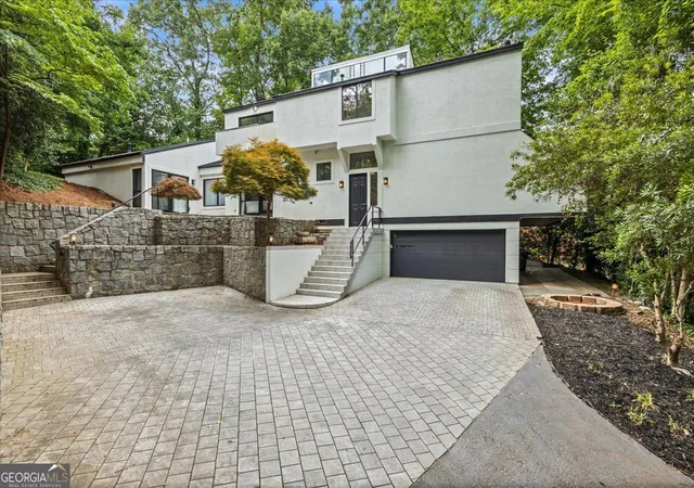 Photo 2 of Single family home for sale at 2810 Northside Dr Nw, Atlanta, GA 30305 | MLS# 10792867 | Listing updated on 2026-07-20