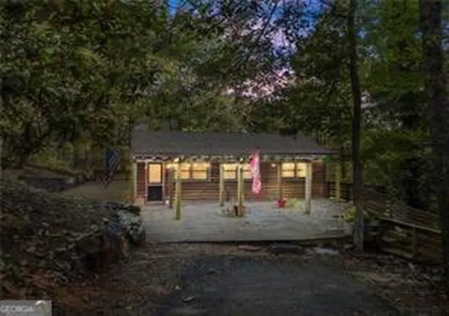 2nd image of 773 Shorewood Cir, Toccoa, GA 30577 | MLS# 10727494