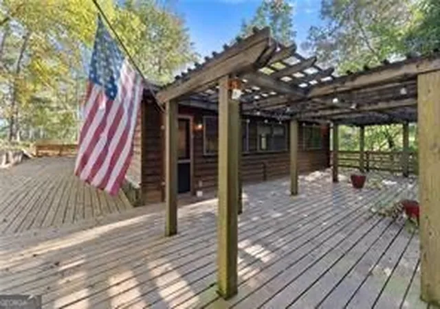 Photo 3 of Single family home for sale at 773 Shorewood Cir, Toccoa, GA 30577 | MLS# 10727494 | Listing updated on 2026-10-10