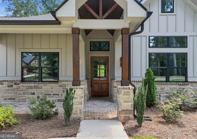 Photo 3 of Single family home for sale at 1652 Red Cedar Rd, Commerce, GA 30530 | MLS# 10715079 | Listing updated on 2026-09-10