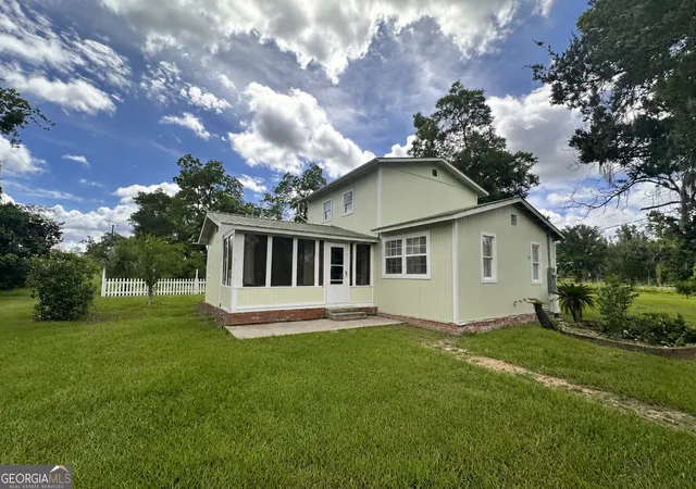 Homes for sale in Manor, GA | 6285 Pond Ave, Manor, GA 31550 | MLS# 10789765