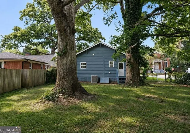 Photo 19 of Single family home for sale at 726 Pearce St Sw, Atlanta, GA 30310 | MLS# 10835112 | Listing updated on 2026-08-29