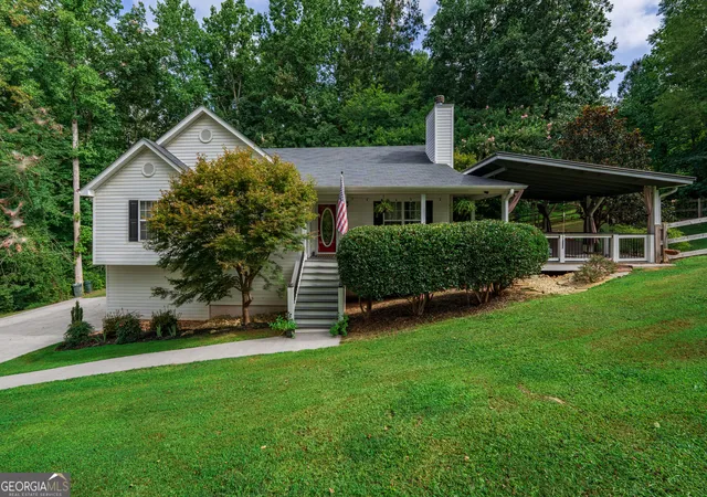 1st image of 309 Calusa Pl, Ball Ground, GA 30107 | MLS# 10818692