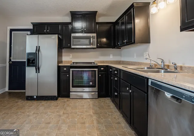 5th image of 113 Grandview Dr, Hinesville, GA 31313 | MLS# 10710814