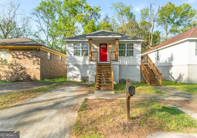 Photo 1 of Single family home for sale at 1908 Comet Ave, Savannah, GA 31405 | MLS# 10721472 | Listing updated on 2026-07-06