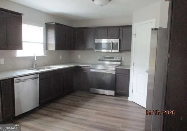 4th image of 196 Brightleaf Cir, Hinesville, GA 31313 | MLS# 10766861