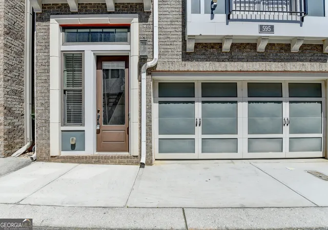 image of 595 Broadview Pl Ne, Atlanta, GA 30324 | MLS# 10700507