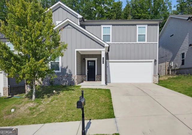 Photo 1 of Single family home for sale at 131 Dew Drop Pt, Dallas, GA 30157 | MLS# 10795658 | Listing updated on 2026-09-20